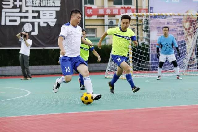 弗格49分辽宁5人上双逆转北控 张帆飚10记三分